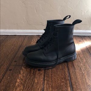 Dr. Marten 1460 - Size 11 - New Never Worn